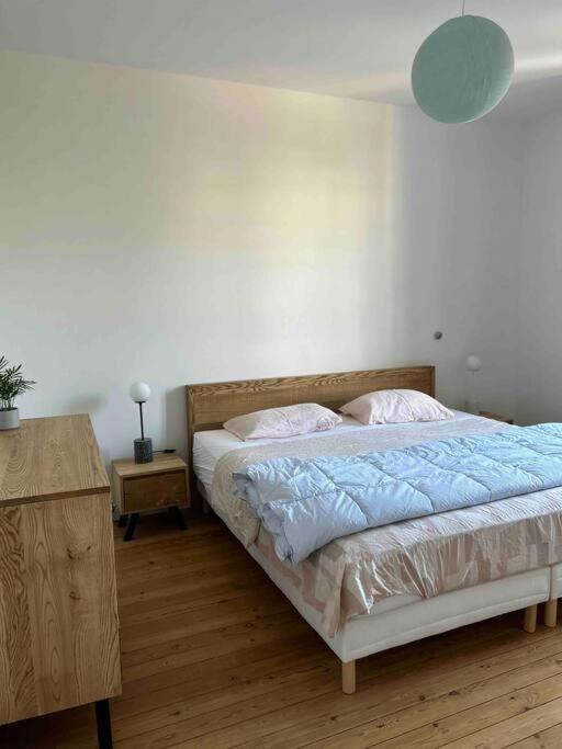 La Villa Genette, Maison Proche Centre-Ville La Rochelle  Eksteriør billede
